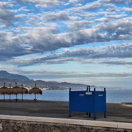 Estudio Amalfi Торре-дель-Мар Экстерьер фото